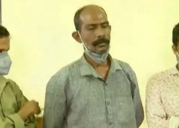 ബോധപൂര്‍വം  തിരക്കുണ്ടാക്കി പേഴ്‌സ് കവരുന്ന സംഘം ഒലവക്കോട് പിടിയിൽ