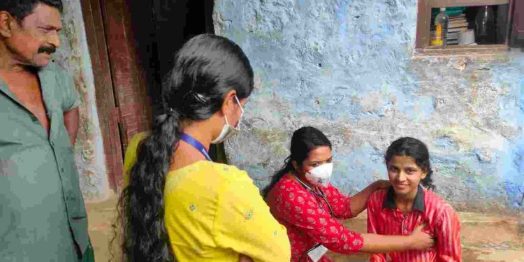 കട്ടളപാറയിൽ പനി ക്ലിനിക് നടത്തി