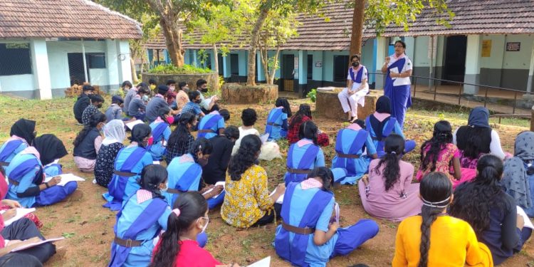 ഹൈസ്‌കൂൾ കേരളശ്ശേരിയിലെ സ്കൗട്സ് ആൻഡ് ഗൈഡ്സ് ദ്വിദിനക്യാമ്പ് സംഘടിപ്പിച്ചു