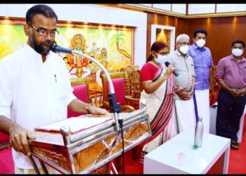സത്യപ്രതിജ്ഞ ചെയ്തു