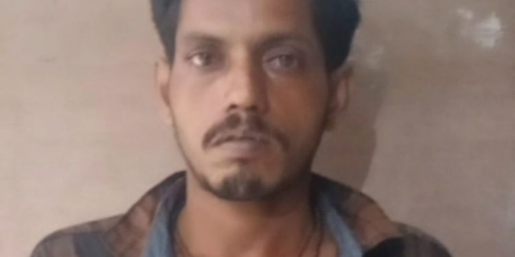 ഭാര്യയെ കുത്തിപ്പരിക്കേൽപ്പിച്ചയാൾ പിടിയിൽ