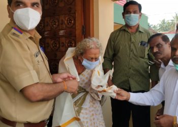 നന്മ ഫൗണ്ടേഷനും, ജനമൈത്രി പോലീസും സംയുക്തമായി 80 വയസ്സുകഴിഞ്ഞ അദ്ധ്യാപകരെ ആദരിച്ചു.