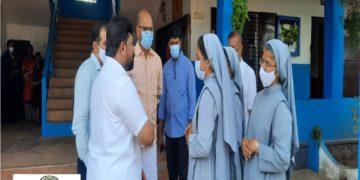 കോൺവെന്‍റ് സ്കൂളിൽ അക്രമം,കുരിശുമാല പൊട്ടിച്ചിടുകയും പ്രതിമകളുടെ കൈ നശിപ്പിക്കുകയും ചെയ്തു