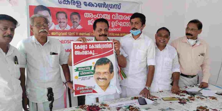 സർക്കാർ പിടിവാശി നാടിന് ആപത്ത് :ജോണി നെല്ലൂർ