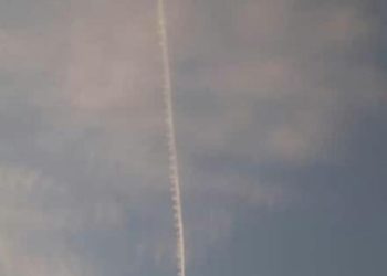 പുകമലിനീകരണം ആകാശത്തും?