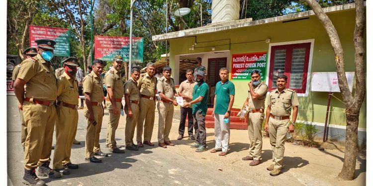 ബോധവൽക്കരണ നോട്ടീസ് വിതരണം ചെയ്തു