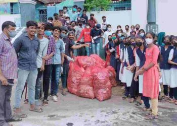 ക്ലീൻ നെന്മാറ പദ്ധതിയുമായി വിദ്യാർത്ഥികൾ രംഗത്ത്.