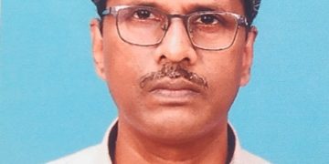 സ്പന്ദനം സാഹിത്യ പുരസ്കാരം രവീന്ദ്രൻ മലയങ്കാവിന്