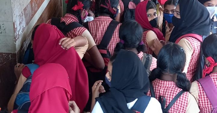 സംസ്ഥാനത്തെവിദ്യാലയങ്ങൾ സാധാരണ ഗതിയിൽ.