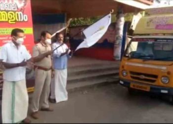 ഫർണീച്ചർ ഫെസ്റ്റ് പ്രചരണ വാഹനത്തിന് സ്വീകരണം നൽകി.