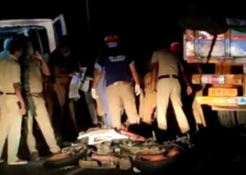 കുഴൽമന്ദത്ത് ബൈക്ക് അപകടത്തിൽ രണ്ട് യുവാക്കൾ മരിക്കാനിടയായ സംഭവം: കെ.എസ്.ആർ.ടി.സി ബസ് ഡ്രൈവറുടെ അനാസ്ഥ, ദൃശ്യം പുറത്ത്