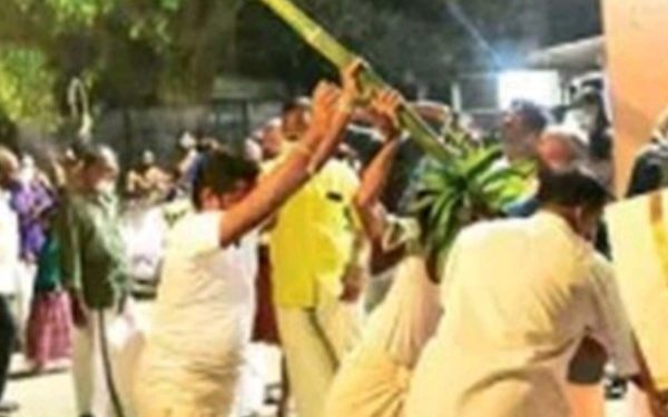 മണപ്പുള്ളിക്കാവ് വേലയ്ക്ക് കൊടിയേറി