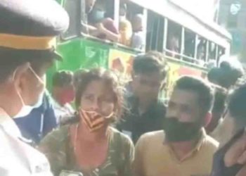 ബസ്​ യാത്രക്കാരുടെ ശ്രദ്ധക്ക്​: പോക്കറ്റടിക്കാർ വിലസുന്നു