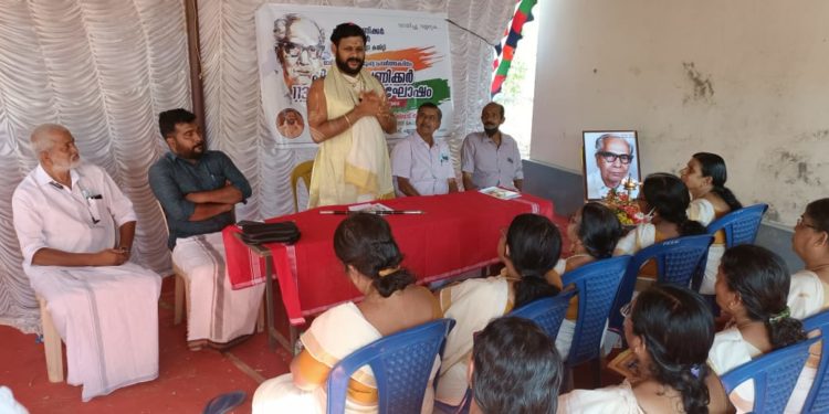 യശശ്ശരീരനായ പി.എൻ പണിക്കരുടെ 113ാം ജന്മദിനാഘോഷം നടത്തി.