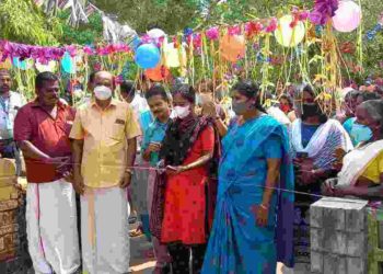 മലമ്പുഴ ഡാം ഉദ്യാനത്തിലെ കുട്ടികളുടെ പാർക്ക് തുറന്നു.
