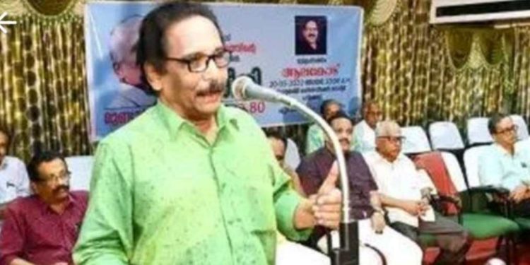 മുണ്ടൂര്‍ സേതുമാധവന്റെ എണ്‍പതാം പിറന്നാള്‍  ആഘോഷിച്ചു