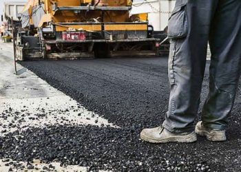 ദേശീയപാത  താണാവുമുതല്‍ കരിങ്കല്ലത്താണിവരെയുള്ള സ്ഥലമെടുപ്പ് പൂര്‍ത്തിയായി.