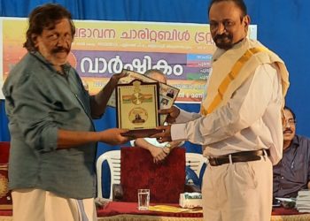 പ്രൊഫ: ഡോ: രഘുനാഥ് പാറയ്ക്കലിന് അബ്ദുൾകലാം സ്മാരക പുരസ്ക്കാരം