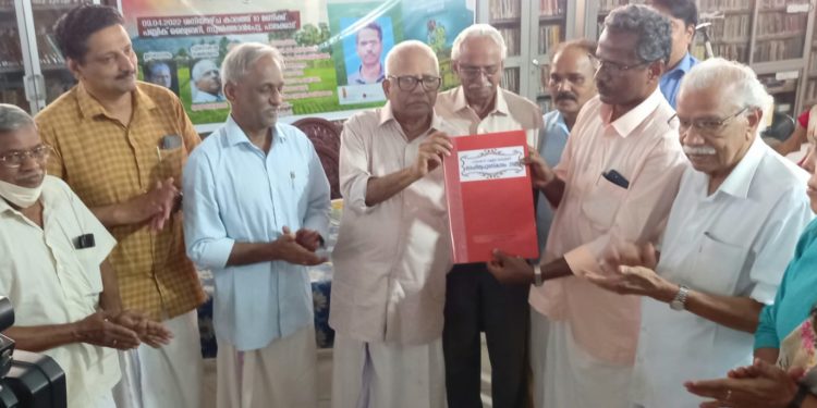 എഴുത്തുകാരൻ്റെ ആത്മാവിൽ നിന്നും ഉയർന്നു വരുന്നതായിരിക്കണം ഓരോ രചനകളും: – മൂണ്ടൂർ സേതുമാധവൻ