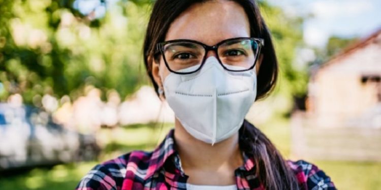 വീണ്ടും മാസ്ക് നിർബന്ധമാക്കി