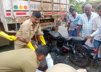 പുതുശ്ശേരിയിൽ ബൈക്ക് അപകടം രണ്ട് പേർക്ക് ഗുരുതര പരുക്ക്