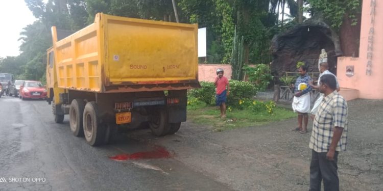 മുണ്ടൂരിൽ കാൽനടയാത്രക്കാരിയായ വയോധികയെ ലോറിയിടിച്ച് ഗുരുതര പരിക്ക്