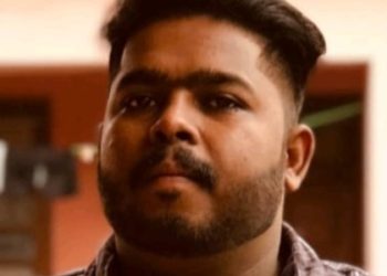 ചികിത്സ നൽകിയില്ല ,  വിഷം തട്ടിയ യുവാവ് മരിച്ചു