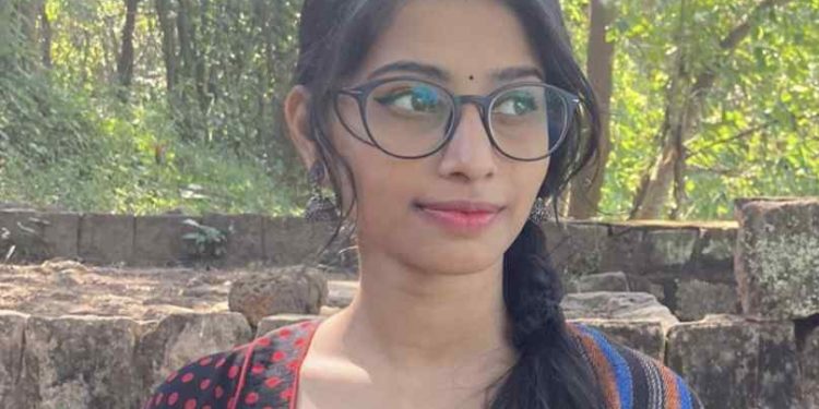 വളർത്തു നായയുടെ കടിയേറ്റ കോളേജ് വിദ്യാർത്ഥിനി മരിച്ചു