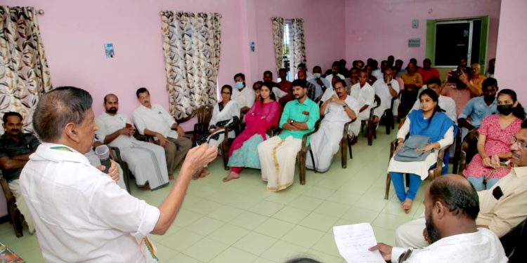 ദേശീയ പതാകയുടെ മൂല്യം ചോർത്തിക്കളയാനുള്ള നീക്കത്തിൽ നിന്ന് കേന്ദ്ര സർക്കാർ പിന്തിരിയണം” – വി.സി.കബീര്‍ മാസ്റ്റര്‍