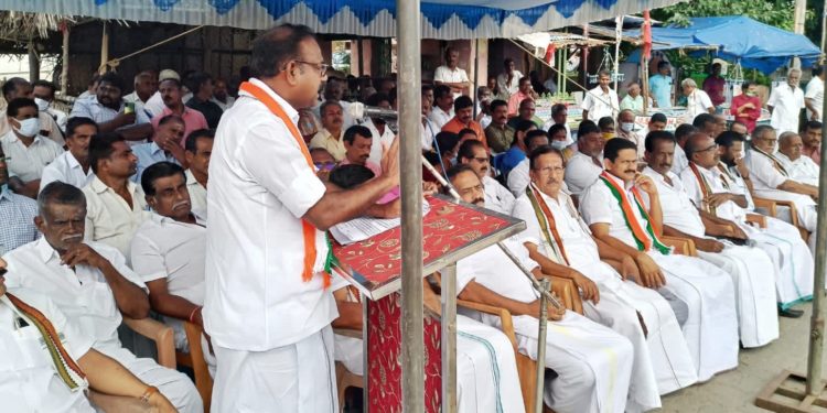 ഒട്ടൻഛത്രം പദ്ധതി: മുഖ്യമന്ത്രിയുടെ മൗനം ദുരൂഹം ; വി.പി.സജീന്ദ്രൻ 