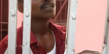 വാഹന പരിശോധനക്കിടെ മോഷ്ടാവ് കുടുങ്ങി.
