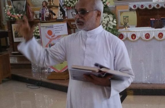 സീനിയർ സിറ്റിസൺ കൂട്ടായ്മ നടത്തി