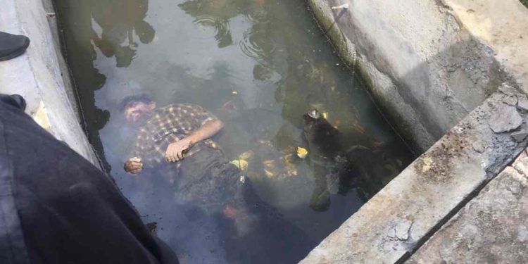 ഒലവക്കോട് ഓട്ടുകമ്പനിക്ക് സമീപം  അജ്ഞാതന്റെ മൃതദേഹം കണ്ടെത്തി