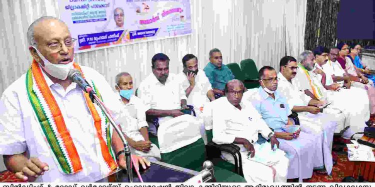 ബിൽഡിംഗ് ആന്റ് റോഡ് വർക്കേഴ്സ് ഫെഡറേഷൻ .   വിദ്യഭ്യാസ ആവാർഡുകളുടെ വിതരണം