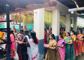 അഷ്ടദ്രവ്യ മഹാഗണപതി ഹോമവും പുഷ്പാഭിഷേകവും