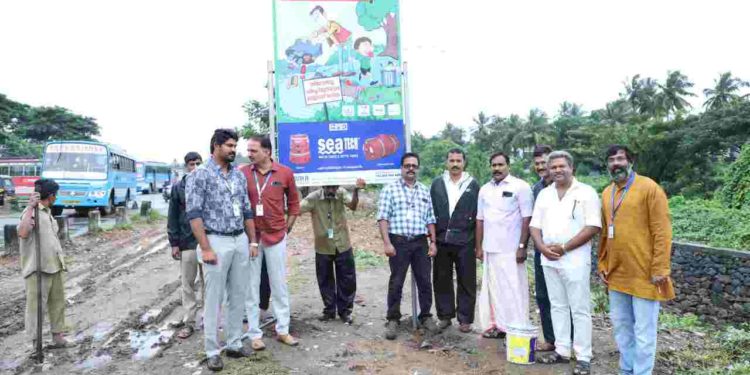 നഗരസഭ ബോധവൽക്കരണ സന്ദേശങ്ങൾ അടങ്ങിയ ബോർഡുകൾ സ്ഥാപിച്ചു