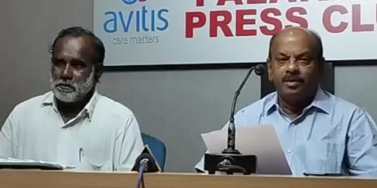 ആർടിഒയ്ക്ക് എതിരെ കൈക്കൂലി ആരോപണവുമായി നാഷണൽ ജനതാദൾ