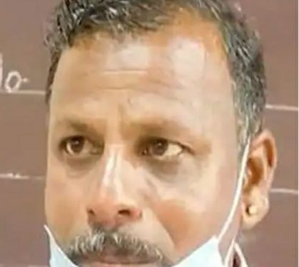 വീട്ടുവളപ്പിൽ കഞ്ചാവ് ചെടി വളർത്തിയ ഗായകൻ  പിടിയിൽ