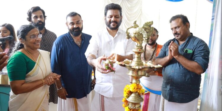 ഗാർഡിയൻ ഏഞ്ചൽ എന്ന സിനിമയുടെ പൂജ നടന്നു