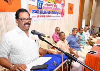 ഠേംഗ്ഡ്ജി ഭാരതീയ തൊഴിലാളി സമൂഹത്തിന് പുത്തൻ ദിശാബോധം നൽകിയ നേതാവ് :ശിവജി സുദർശനൻ.