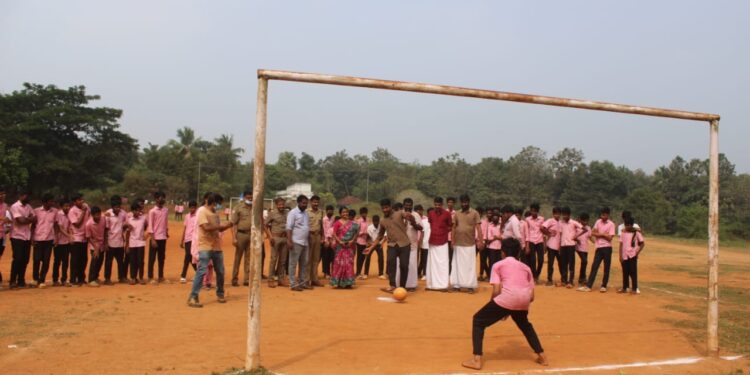 കേരളശ്ശേരി സ്കൂൾ ഗ്രൗണ്ടിൽ ലഹരിക്കെതിരെ ഷൂട്ടൗട്ട് സംഘടിപ്പിച്ചു