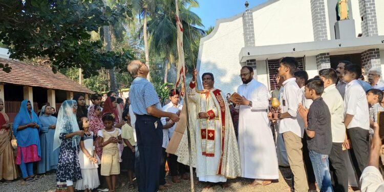 മലമ്പുഴസെന്റ് ജൂഡ്സ് പള്ളി തിരുനാളിന് കൊടിയേറി 