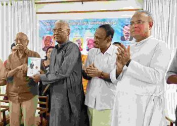 അറിവും തിരിച്ചറിവും ഇല്ലാത്ത കാലഘട്ടത്തിലാണ് നാം ഇപ്പോൾ ജീവിക്കുന്നത്. : വൈശാഖൻ