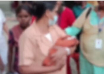 വനത്തില്‍ പ്രസവിച്ച ആദിവാസി യുവതിയുടെ കുഞ്ഞ് മരിച്ചു