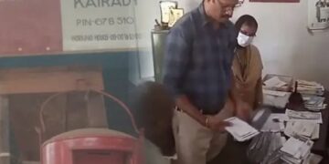 തപാല്‍ ഉരുപ്പടികള്‍ വീട്ടില്‍ പൂഴ്ത്തിവെച്ച പോസ്റ്റ്മാന് സസ്പെന്‍ഷന്‍