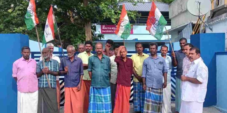 ആശുപത്രി തുറന്നു കൊടുക്കണം