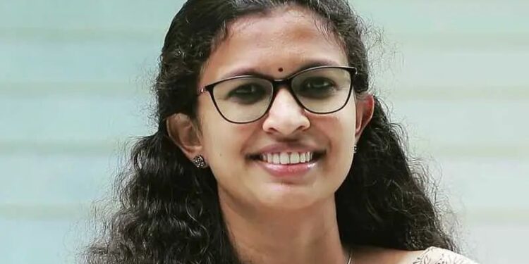 വിദ്യക്കെതിരായ വ്യാജ സര്‍ട്ടിഫിക്കറ്റ് കേസ്: പത്തിരിപ്പാല ഗവ കോളേജിലും അന്വേഷണം നടത്തും