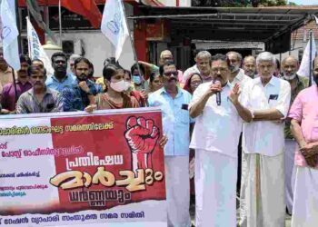 ഈ പോസ്മെഷീൻ : വ്യാപാരികളെയും കാർഡ് ഉടമകളെയും കഷ്ടപ്പെടുത്തുന്നു :റേഷൻ വ്യാപാരികൾ