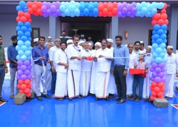 തൃത്താലയിലെ ആദ്യ മൾട്ടി പർപസ് സ്പോർട്സ് കോർട്ട് ഉദ്ഘാടനം ചെയ്തു