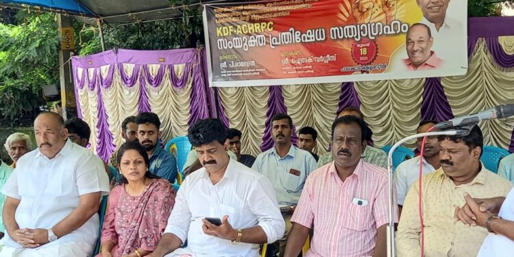 ഇത്രയും ലളിതമായ ജീവിതം നയിച്ച മുഖ്യമന്ത്രി വേറെയില്ല: പി.രാമഭദ്രൻ